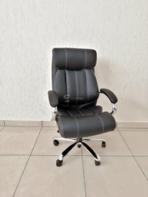 Кресло Barneo K-303 для руководителя (черная экокожа) в Троицке - troick.mebel-74.com | фото